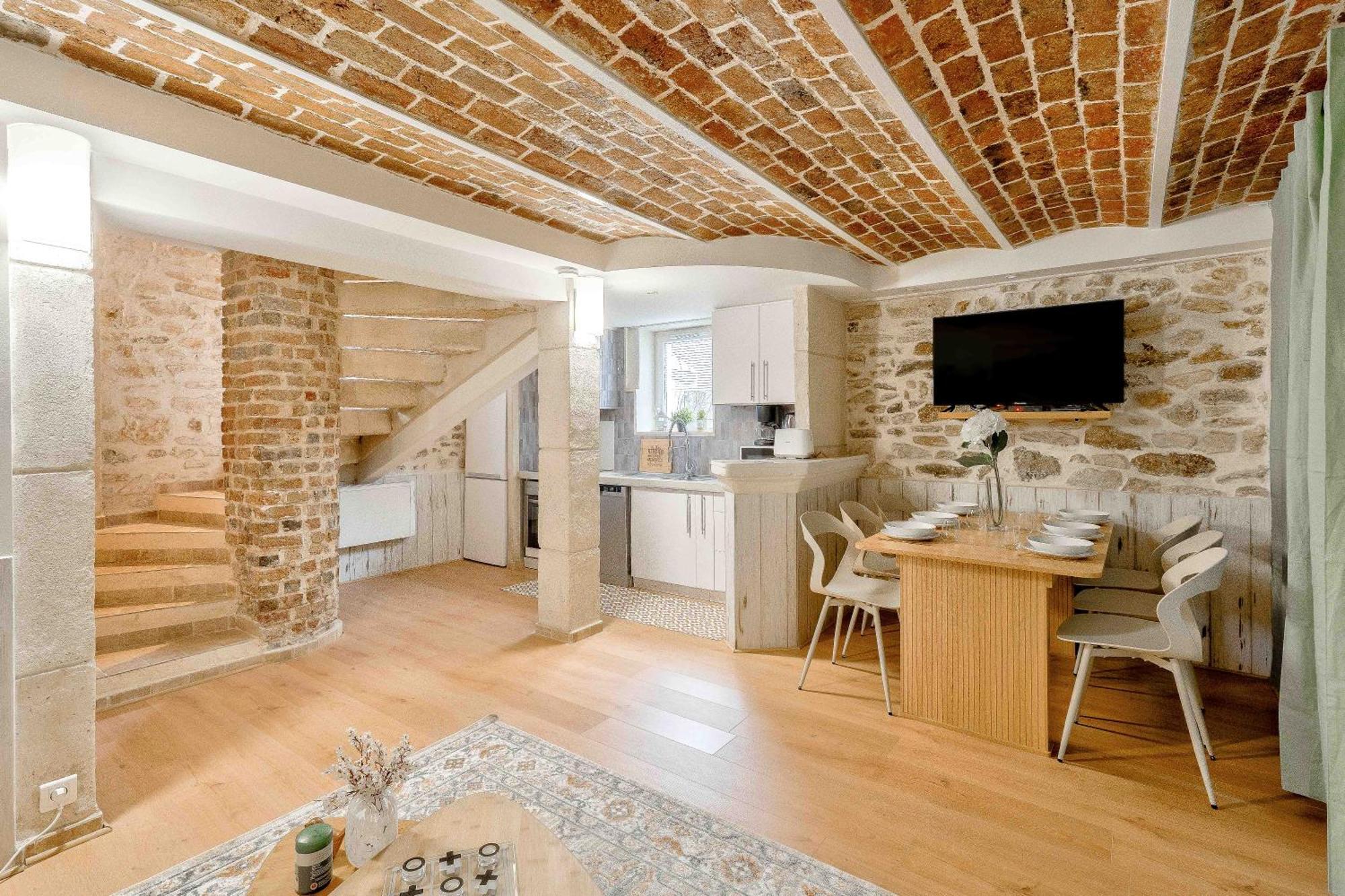 2Mn Walk Train Station - Paris 10Mn - Free Private Parking - From 1 To 8 Guests - Souplex - All Equipped - Completely Renovated Montmagny Buitenkant foto